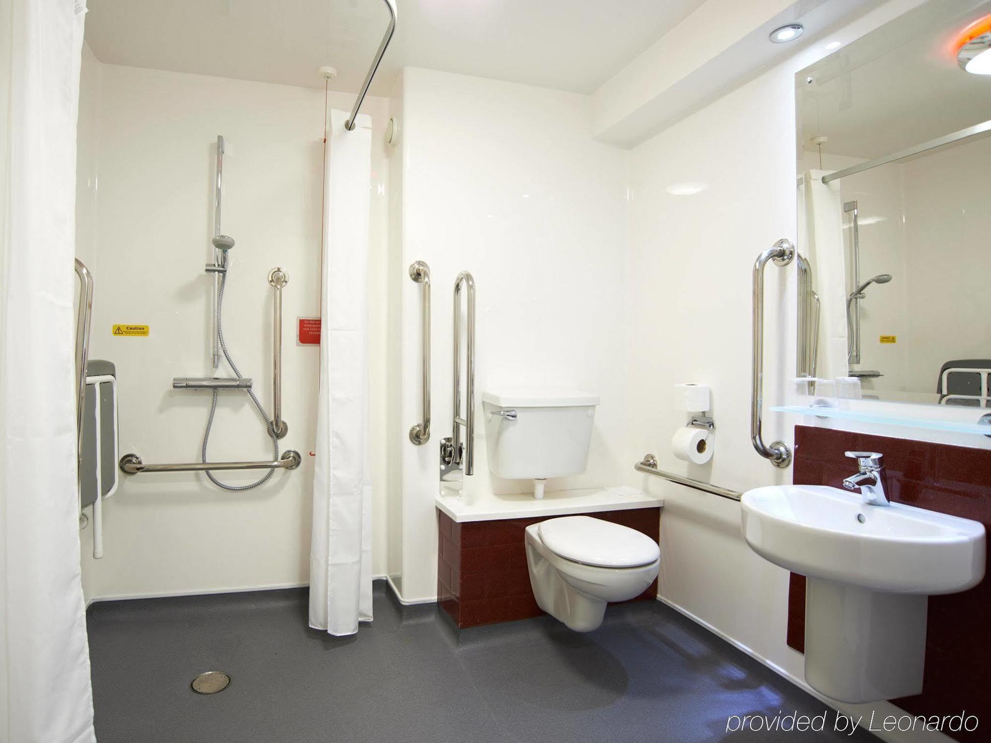 Travelodge London Woolwich Londres Exterior foto